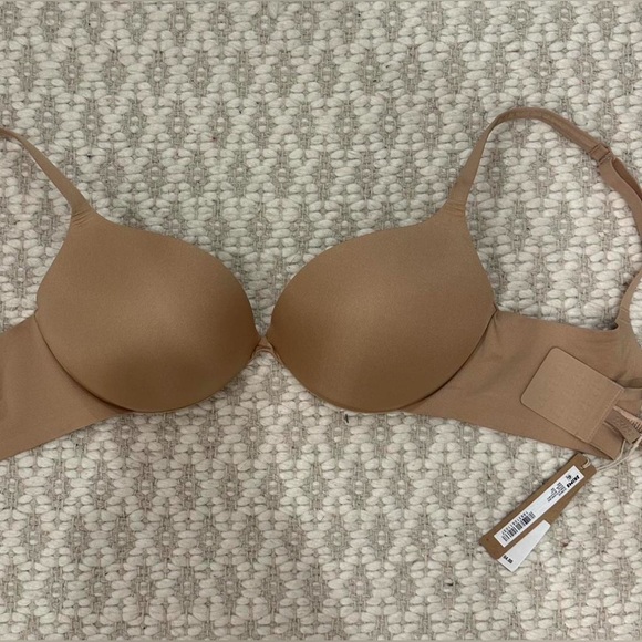 Skims Push-Up Bra - Picture 2 of 2